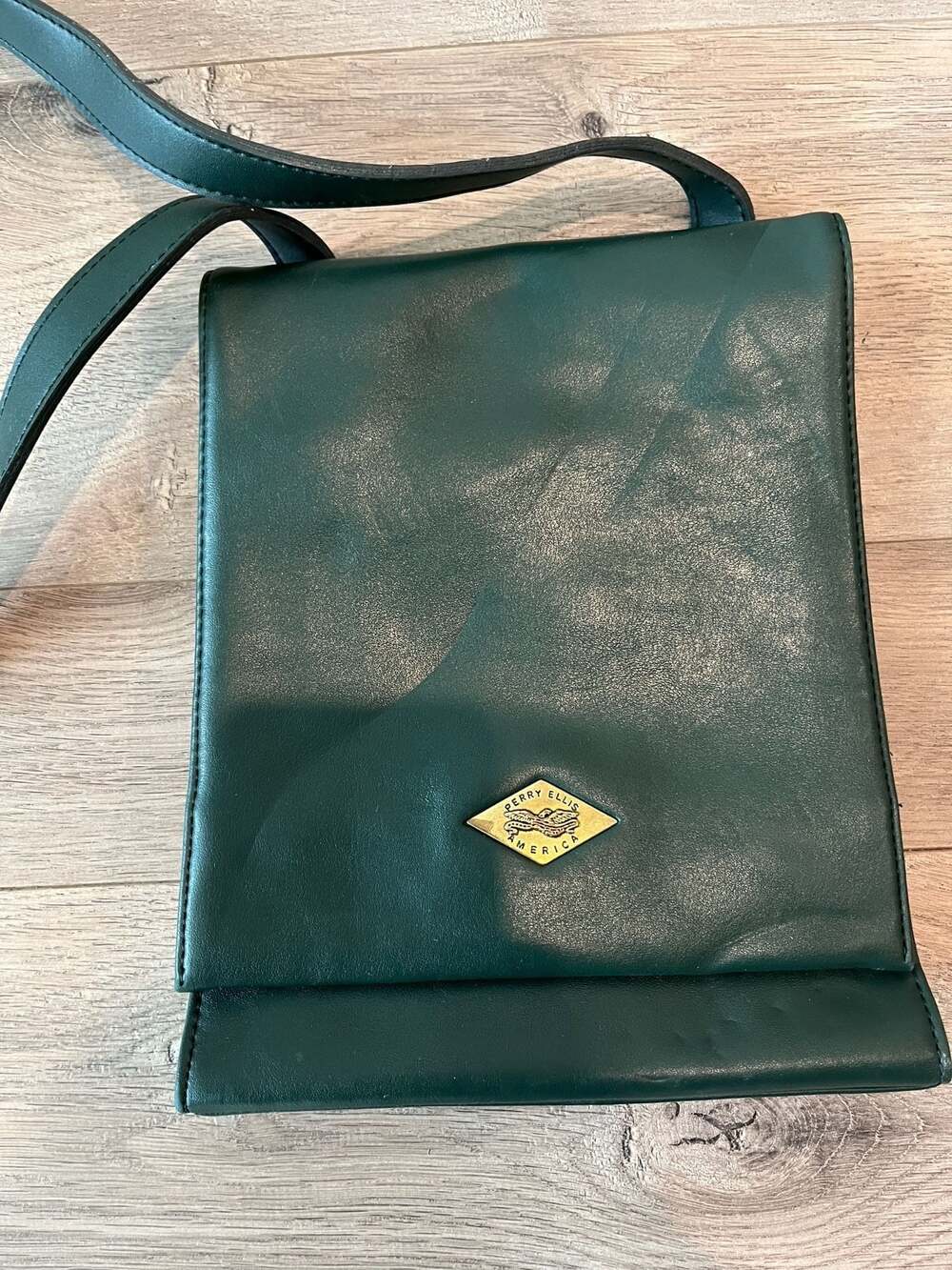 Vintage Y2K 90s Perry Ellis America Vintage Green Leather Shoulder Bag